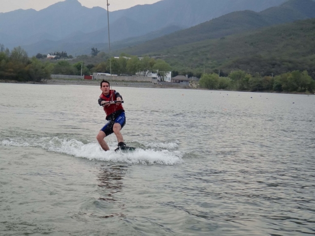 hacemos wakeboard